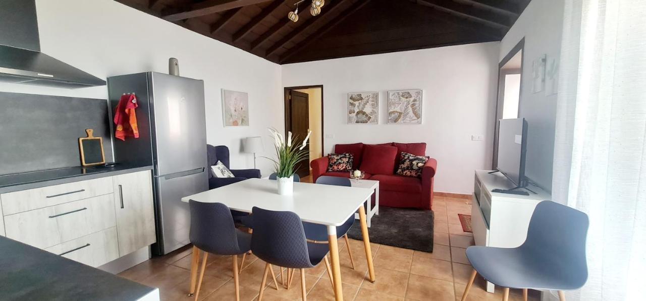 Vivienda Vacacional Los Agapantos Brena Alta Exterior photo